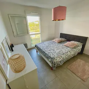 https://appartement-marseille.fr-provencehotel.com