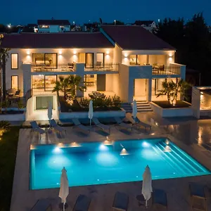 https://laresidenza-istria.in-istria.net